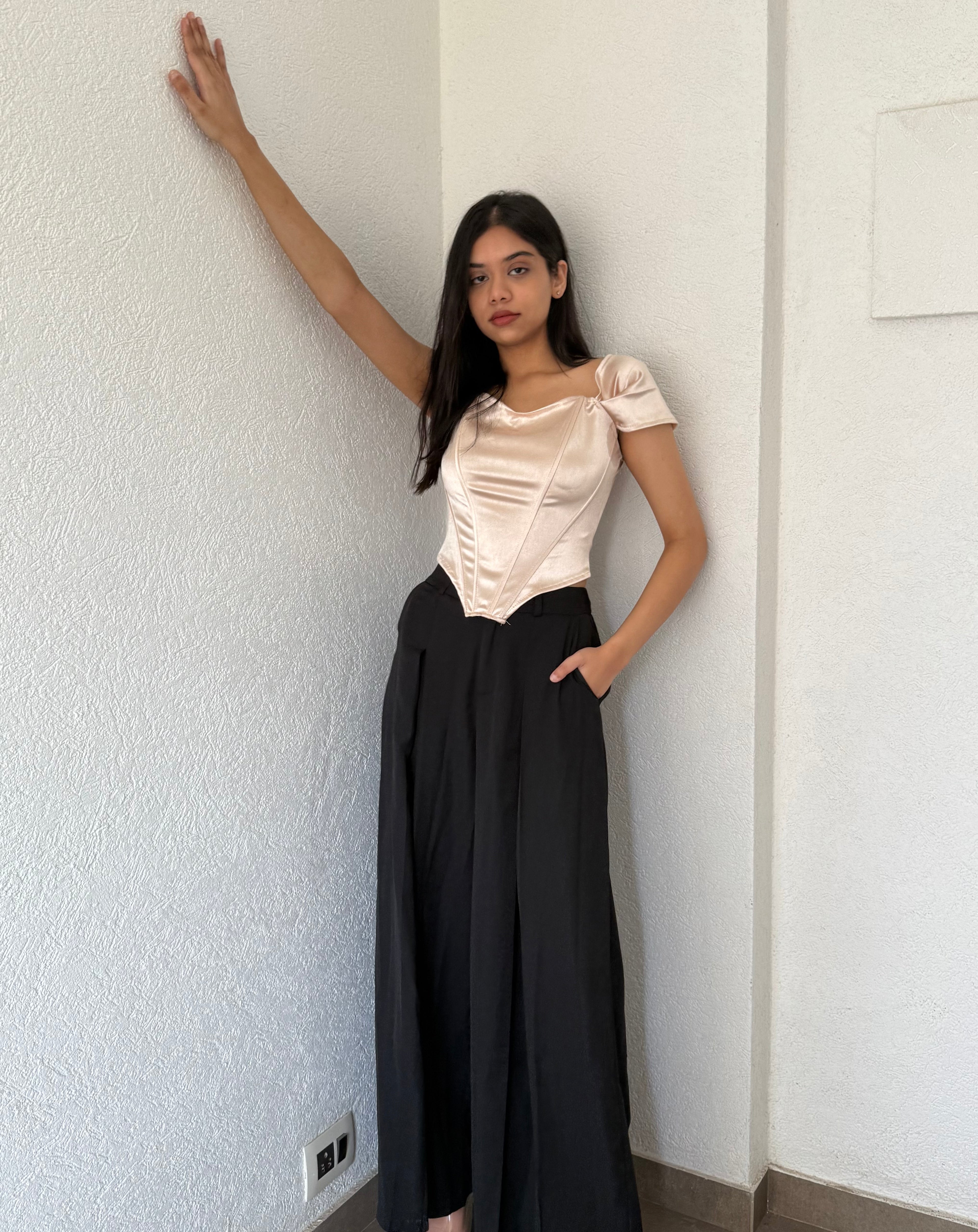 Effortless Tailored Pleated Trousers