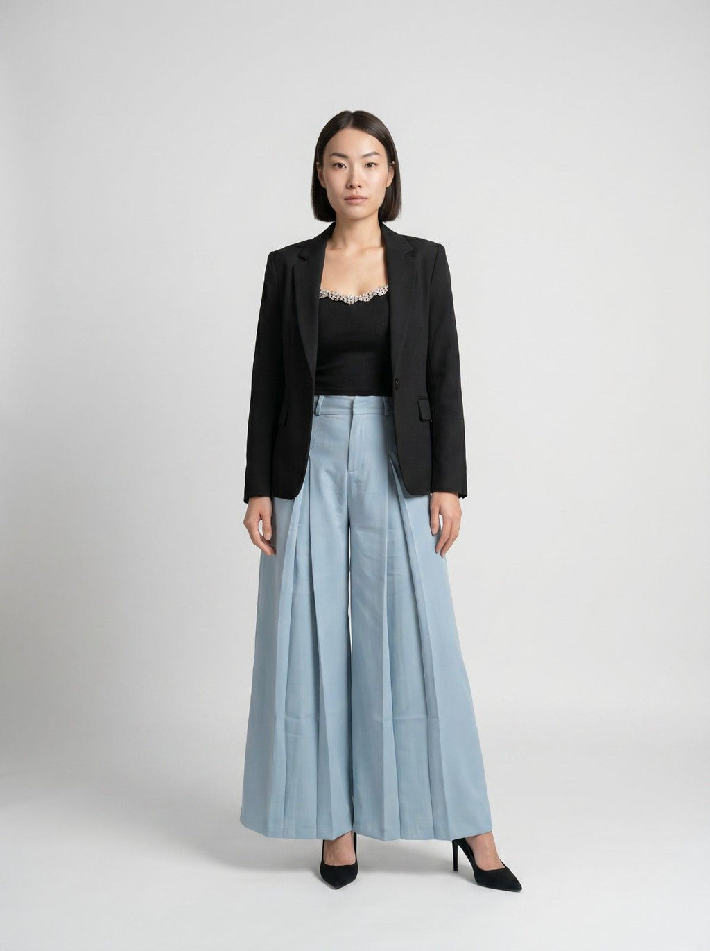 Effortless Tailored Pleated Trousers